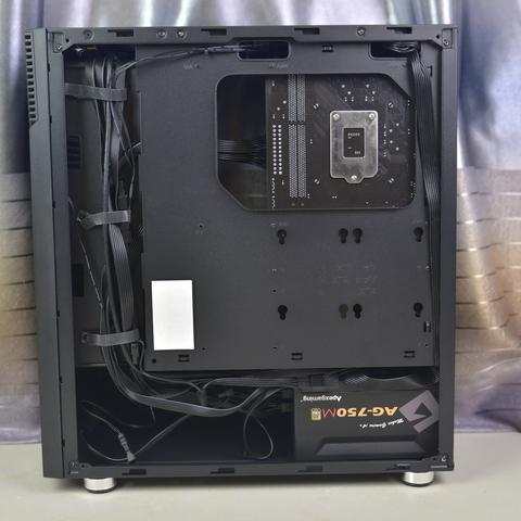 背屏设计成趋势，却增功耗降体验？揭秘手机设计新痛点！