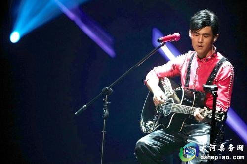 周杰伦演唱会惊喜少，平凡父母享受育儿时光新体验