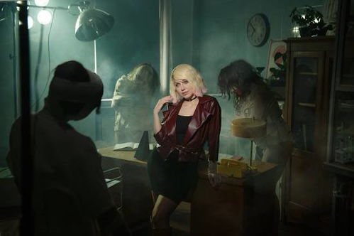 《寂静岭f》惊悚首曝：美少女激战恐怖女怪，揭秘15分钟实机演示幕后秘辛