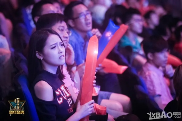 LPL现场狂热！电竞女神Faker粉丝追捧热潮