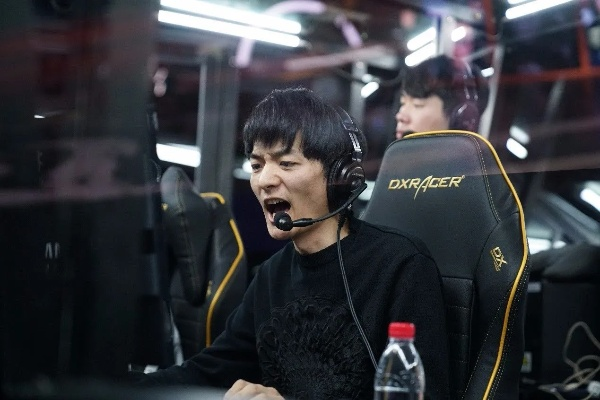 XG前VG老板微博互动高潮，集结国内顶尖战队备战TI2026巅峰对决