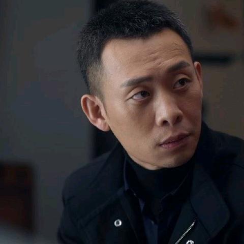 《最终幻想7：重生》销量稳增，导演揭秘终章开发进展，销量新高峰！