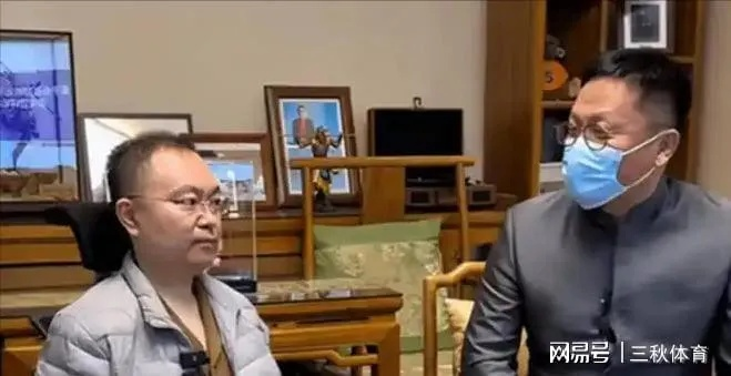 蔡磊眼控仪打字传奇：六年无声抗“冻”战，语言奇迹再现！