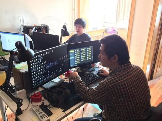 揭秘《粒粒的小人国》幕后工作室：探寻游戏开发背后的匠心独运