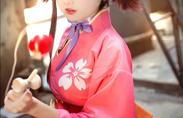 高度还原东云海丸子头COS《信长之野望》！经典造型再现，玩家必看！