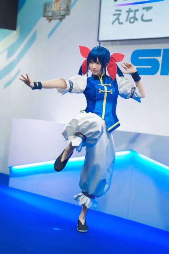 东云海COS神还原！身材绝美，粉丝狂赞：绝版再现！