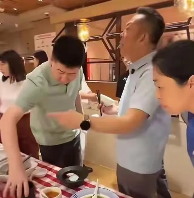 昏迷老人出院首选西贝，温情故事引发网友热议