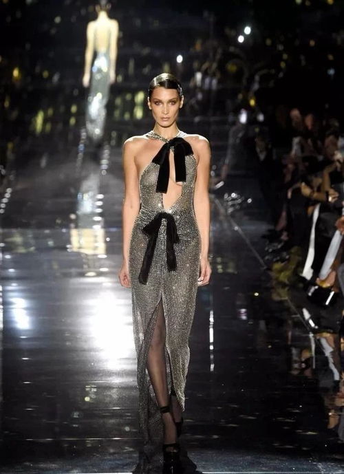 《绮梦之旅》伦敦内衣秀，玛格特·罗比身材惊艳揭秘！