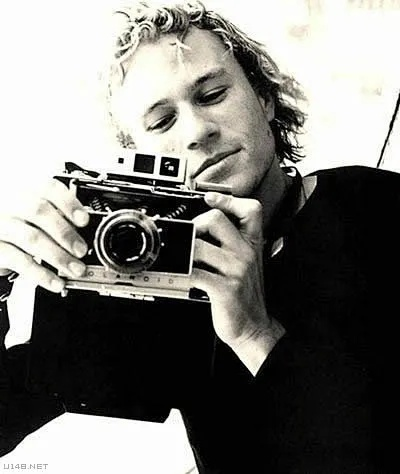 保罗贝坦尼深情回忆希斯莱杰：重温经典，泪目电影幕后故事