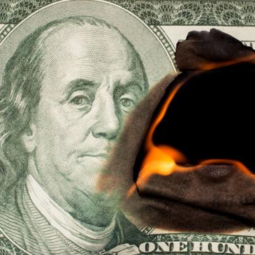 《FF战略版RE》巅峰在线突破两万！好评如潮，策略新境界！