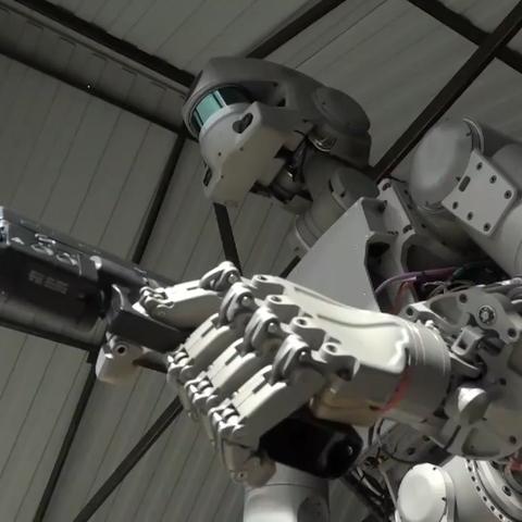 《生化女神》射击体验炸裂！末日开篇，10月独领风骚！