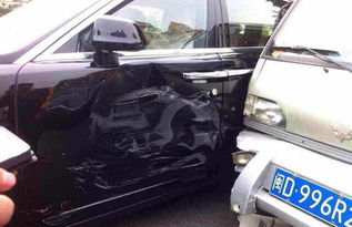 陈震劳斯莱斯车祸淡定发博，揭秘游戏圈“钢铁直男”新定义