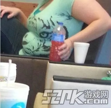 驾龄新秀必看！囧图揭秘：拒绝不了的魅力瞬间