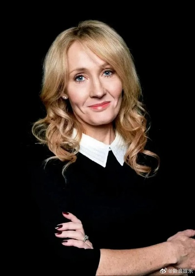 《周六夜现场》恶搞JK罗琳！多比cosplay讽刺改编大揭秘