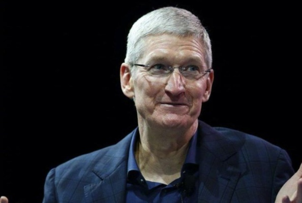 苹果CEO接班人选揭晓：库克65岁将退位，硬件主管成最大热门