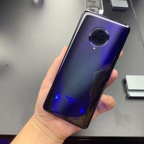 《NBA 2K26》Steam版热销解锁，玩家口碑两极分化，体验新高度！