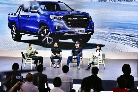 《鸭科夫BOSS战攻略》解锁全新生存技巧