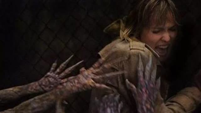 《寂静岭F》怪物化父母攻略：高效打法解析，掌握全新生存技巧