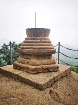 羊蹄山石塔藏身攀爬攻略，解锁神秘祭坛新玩法