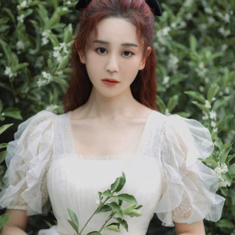 魔女纯绿流BD攻略：深度解析构筑技巧与全新价值策略