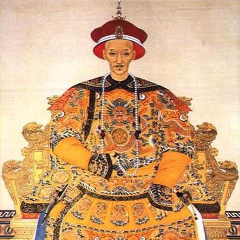 《盛世天下》女王攻略：揭秘核心配置与游戏魅力新体验