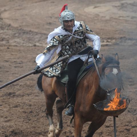 俄军地推卡组攻略：深度解析《断箭》新战术精髓