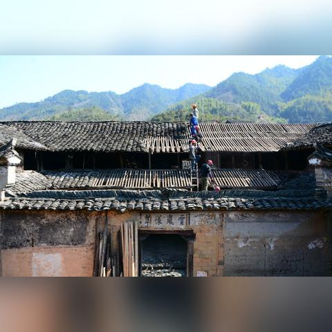 《烂游戏》重焕新生：揭秘全新趣味体验