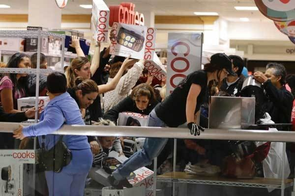 麦肯奇机场抢货攻略：深度解析高能玩法攻略