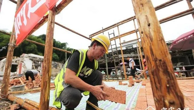 灾后修复师必购指南：揭秘重建新价值