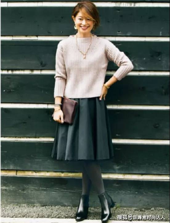 《光与影33号》吕涅半身裙攻略：轻松解锁独特美裙