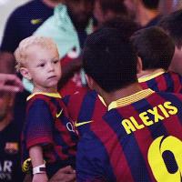 《怪物猎人荒野》金发女神捏脸攻略，解锁独特魅力新玩法