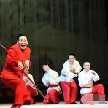 《真三国无双起源棍连招攻略》轻松上手，棍法技巧大揭秘！