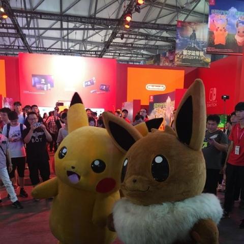 《猎天使魔女》贝姐眼镜不摘之谜：神谷英树揭秘独特设计价值