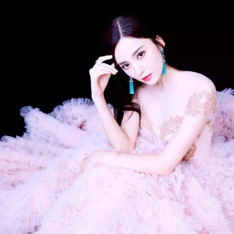 娜扎美化身仙子，揭秘裸动图背后的神秘魅力