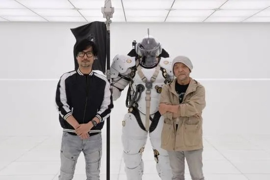 小岛秀夫异形合影曝光：安全系数升级，逃生有望