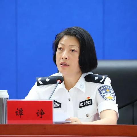 《使命召唤21》金库版揭秘：独家内容新体验，畅享极致游戏盛宴