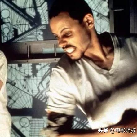 《寂静岭2重制版》全结局攻略揭秘，沉浸式体验深度解析