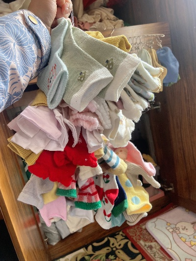 二手衣物大揭秘：揭秘袜子的独特魅力