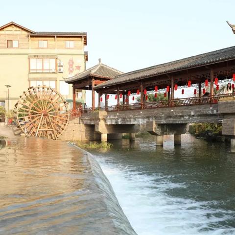 《家屋探索》全结局深度解析：揭秘沉浸式冒险新体验