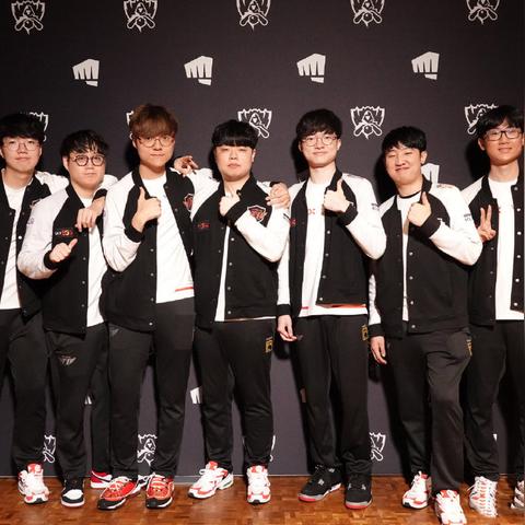 世界冠军梦与爱情抉择：Faker舍情赢荣耀！