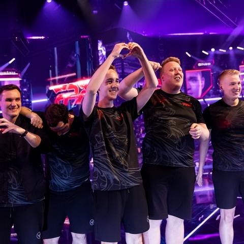 《无畏契约》8月3日皮肤热度榜揭晓，揭秘新潮流趋势！