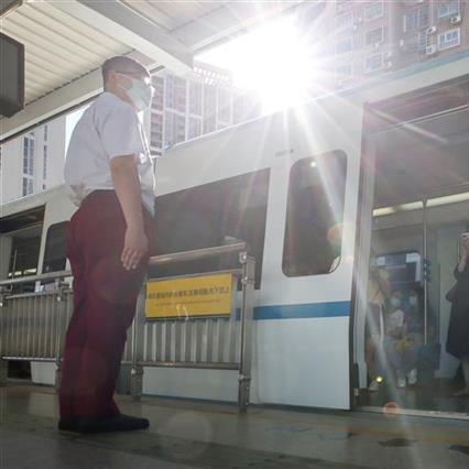 《绝区零》实习生事故攻略：揭秘实战技巧，轻松通关实录