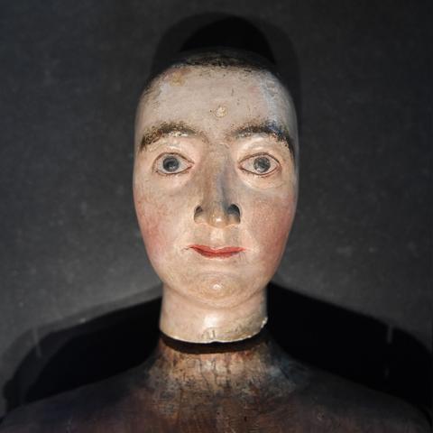 《死亡教堂》深度解析：沉浸式恐怖体验，揭秘生存挑战新境界