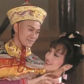 美军二级装备精粹指南：深度解析《从军》升级秘籍