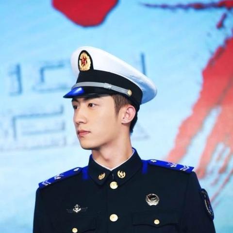 票房口碑双爆表，《铁血战士》新篇再创系列巅峰传奇