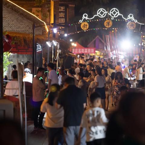 《崩坏星穹铁道》2.2版本狂欢盛典，揭秘新价值活动日历揭晓