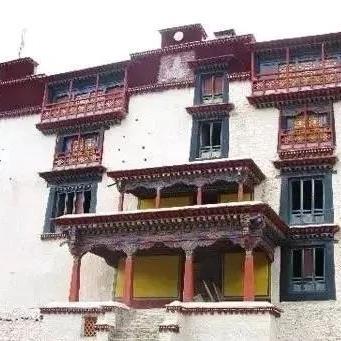 《庄园领主》高效选图攻略，开局策略新视角！