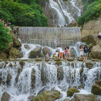 领地管理高招！《庄园领主》10大策略助你称霸江湖
