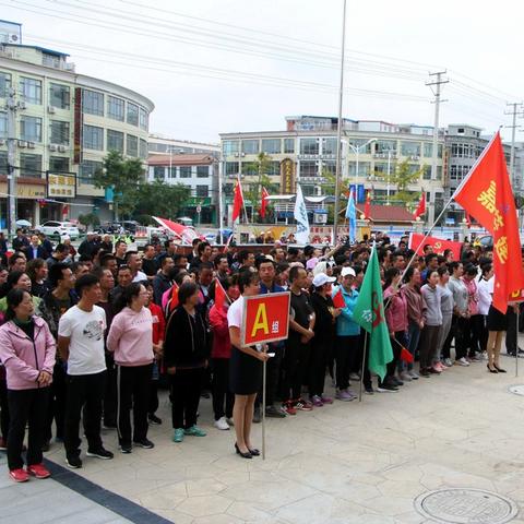 《火炬之光无限》组队攻略：高效组队新技巧，畅玩无限世界