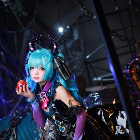 《碧海黑帆》皇家墓园宝藏揭秘：藏宝点精准定位攻略